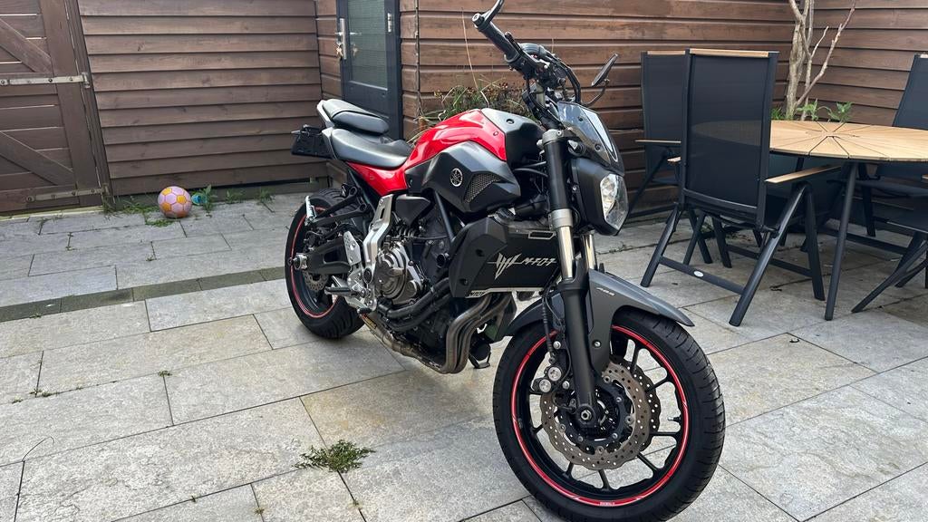 Yamaha MT-07 ABS - 2014 - 19xxxKM - met akrapovic uitlaat!, Motoren, Motoren | Yamaha, 2 cilinders, Particulier, Meer dan 35 kW