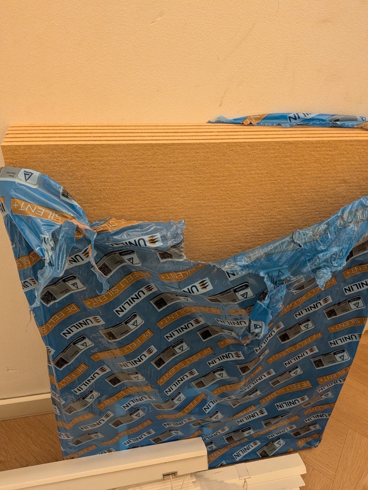 Gratis ondervloer 6 platen UNILIN PF FELT SILENT 10mm, Ophalen, Overige materialen, 30 cm of meer, 50 tot 150 cm