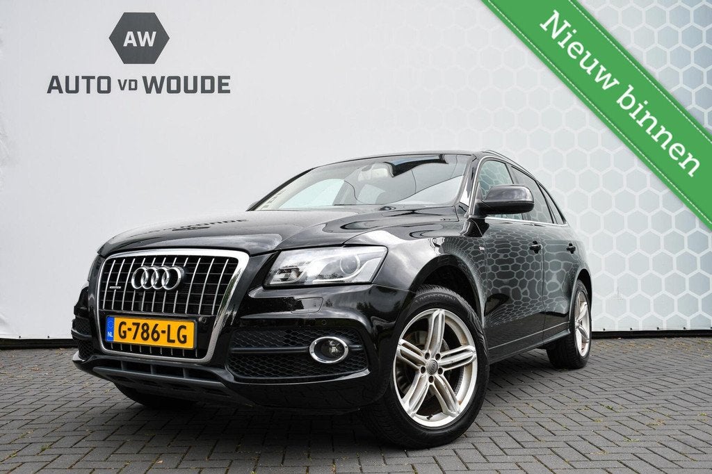 Audi Q5 3.2 FSI quattro S-line Pano Trekhaak Camera Stoelver, Auto's, Audi, 1800 kg, Gebruikt, Beige, Zwart