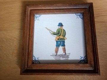 Set van 2 Delfts blauwe tegeltjes in houten lijst, Ophalen of Verzenden