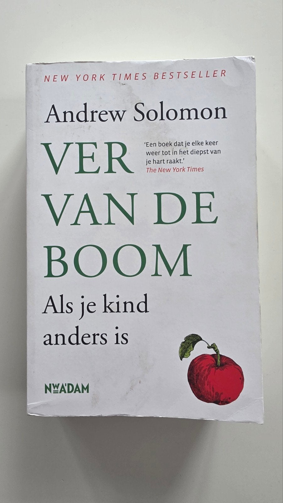 Andrew Solomon - Ver van de boom, Boeken, Gelezen, Ophalen of Verzenden, Nederland, Andrew Solomon
