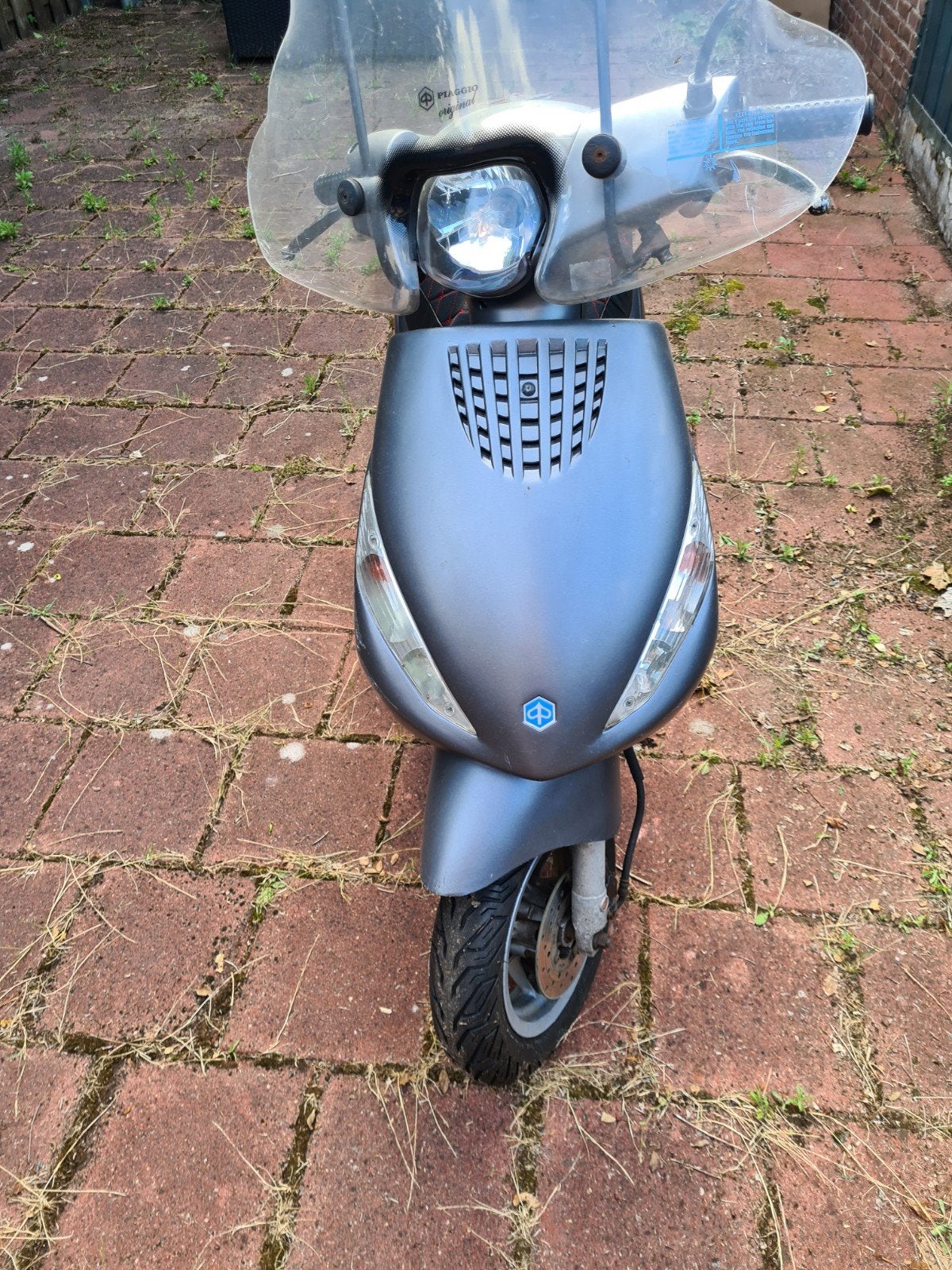 Ik verkoop mij scouter voor onderdelen Die heft rijverbod!!!, Fietsen en Brommers, Ophalen, Gebruikt, Maximaal 45 km/u, Zip
