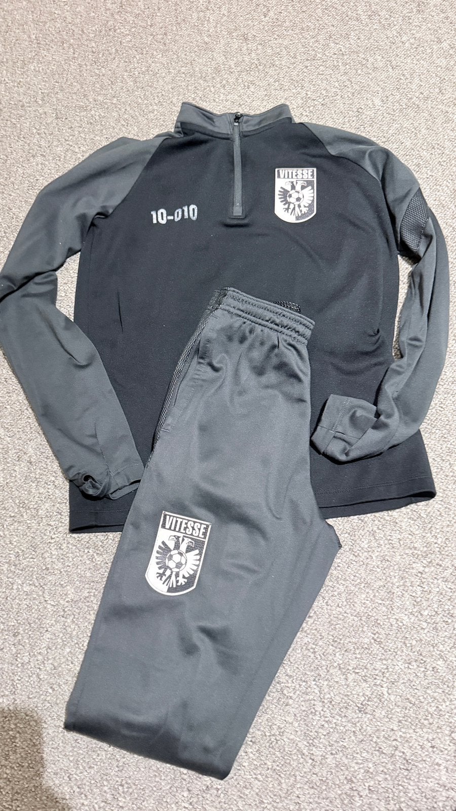 Vitesse trainingspak maat 140, Kinderen en Baby's, Kinderkleding | Maat 140, Ophalen of Verzenden, Gebruikt