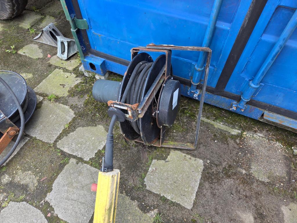 2x kabelhaspel 12g1,5 met afstandsbediening, Ophalen, Kabel of Snoer