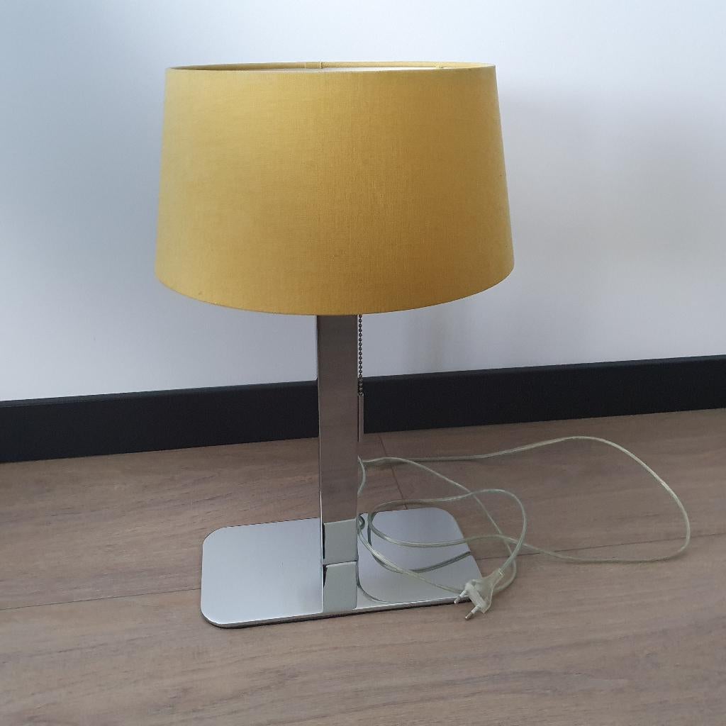 tafellamp, Ophalen, 50 tot 75 cm, Zo goed als nieuw, Metaal