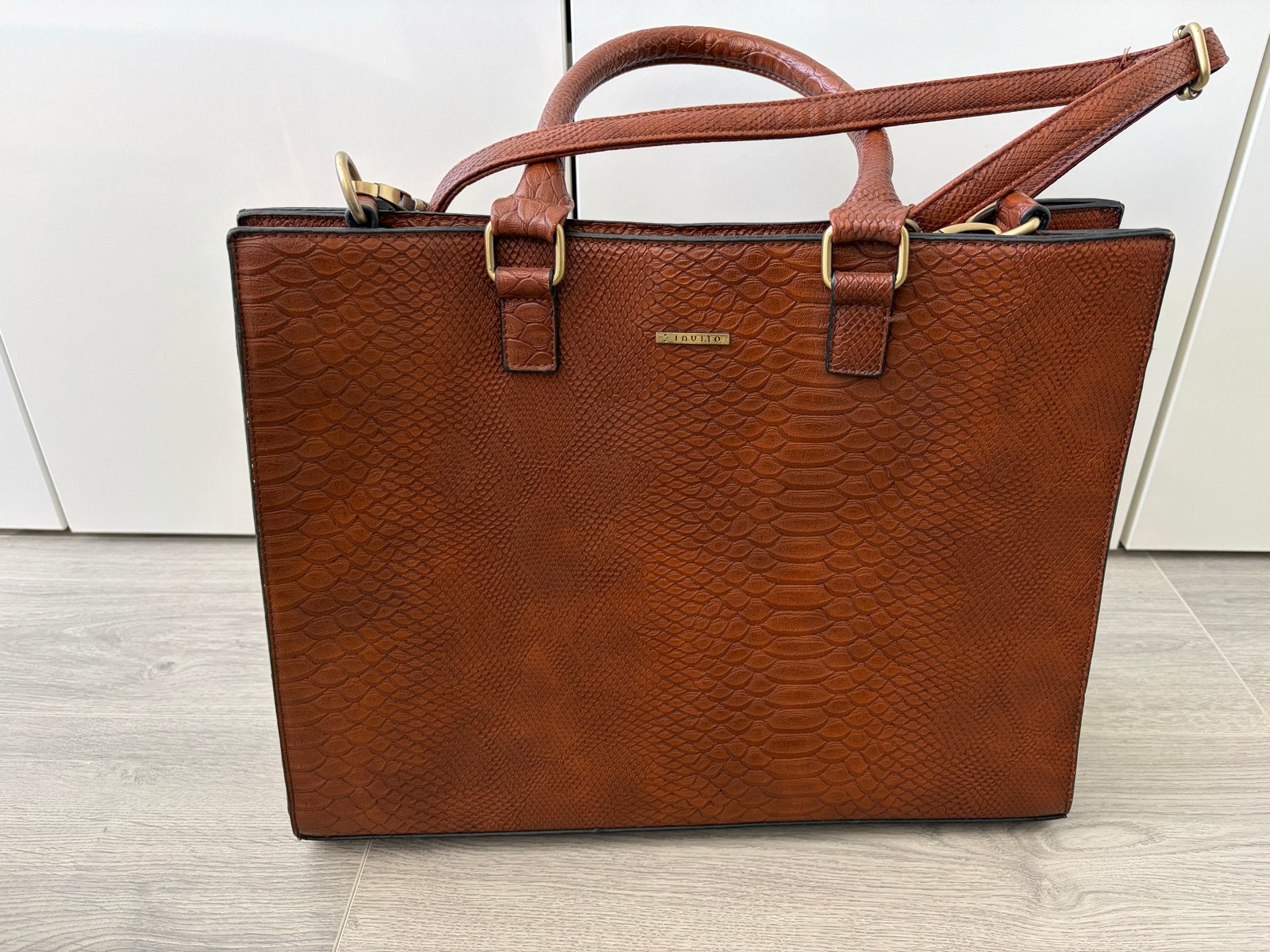 Bruine handtas met slangenprint, Sieraden, Tassen en Uiterlijk, Ophalen of Verzenden, Zo goed als nieuw, Bruin, Handtas