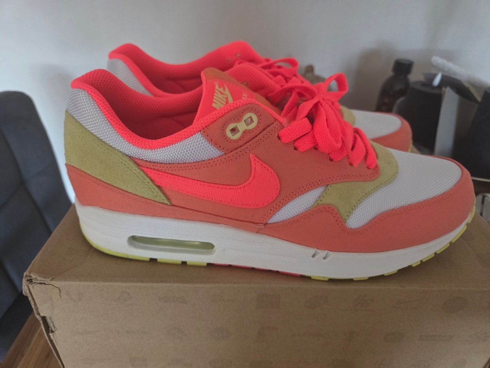 Nike Air Max 1 Melon Crush 319986-801 – EU 44,5 – OG Box – 2, Ophalen of Verzenden, Zo goed als nieuw, Overige kleuren
