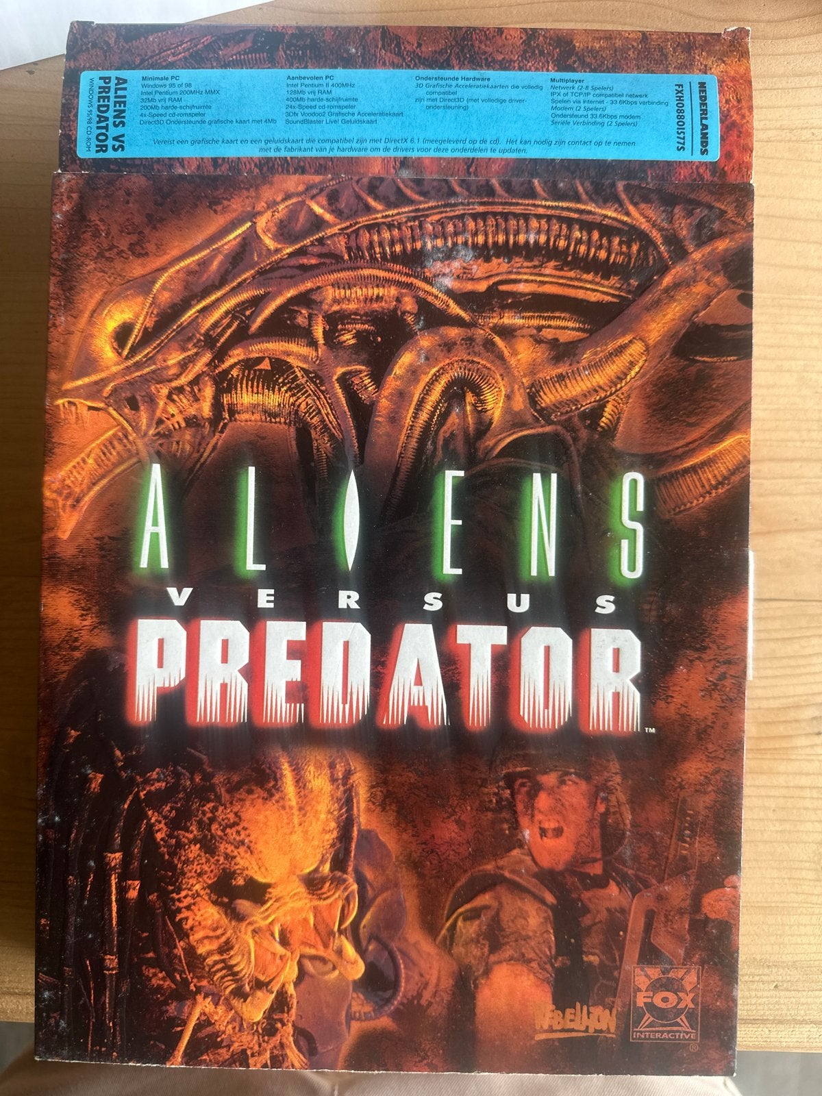 Aliens Versus Predator PC CD-ROM (1999) - Klassieke Shooter, Online, Gebruikt, Vanaf 18 jaar, Shooter
