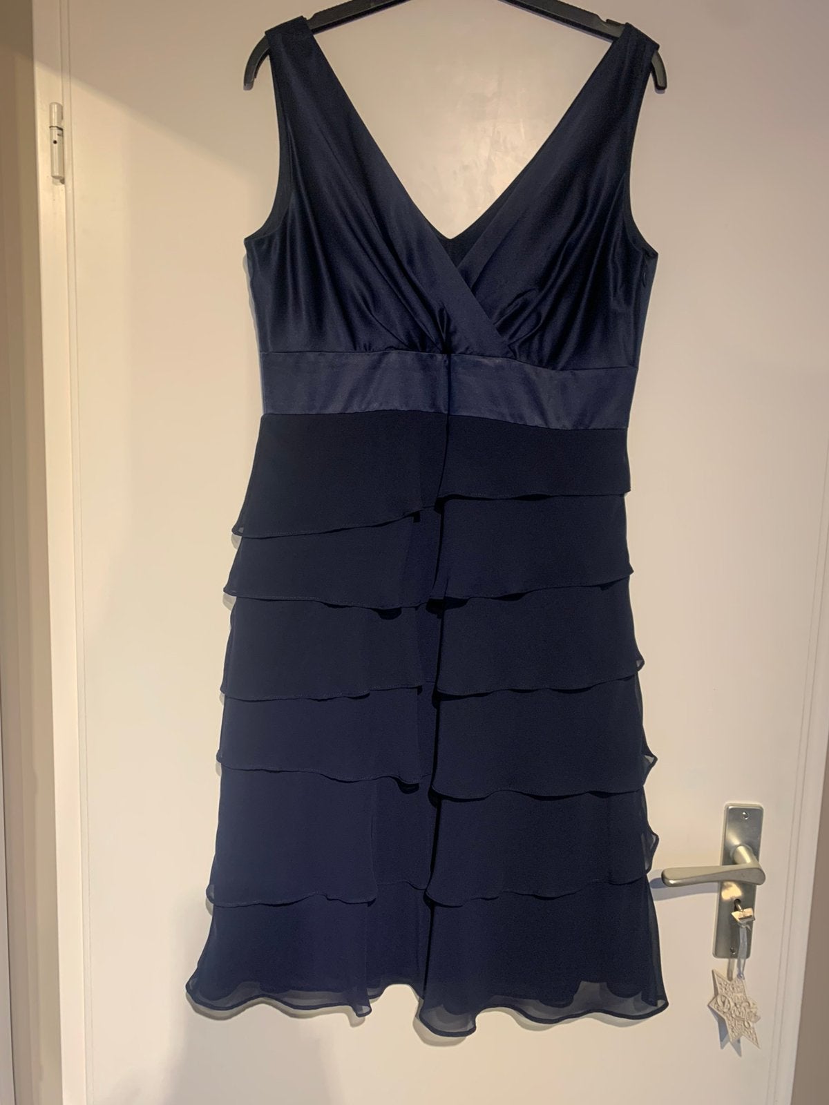 Mariposa blauwe  jurk met ruches maat M, Maat 38/40 (M), Blauw, Ophalen of Verzenden, Zo goed als nieuw