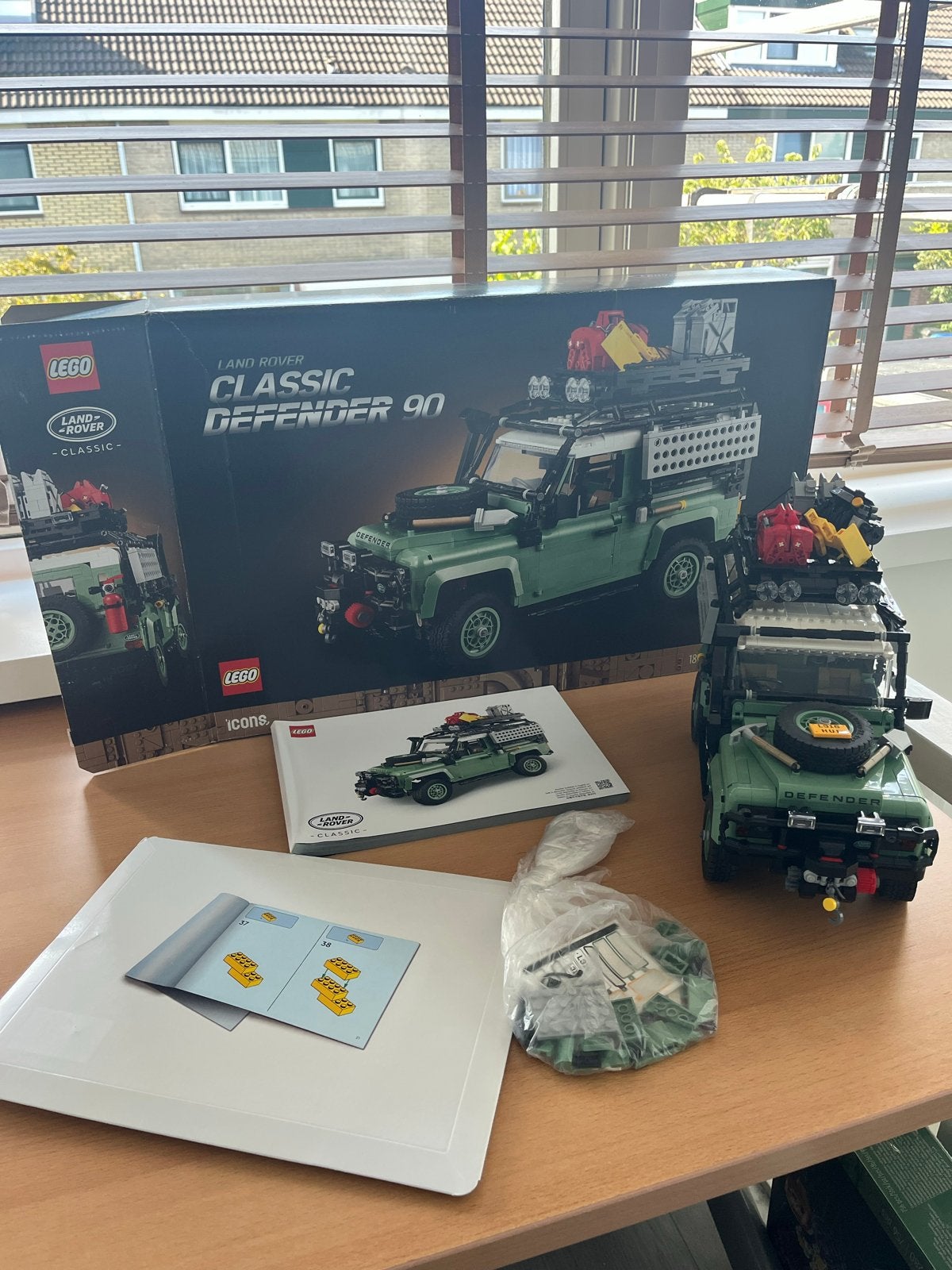 Lego Icons 10317 Land Rover Classic Defender 90, Lego, Ophalen of Verzenden, Zo goed als nieuw, Compleet