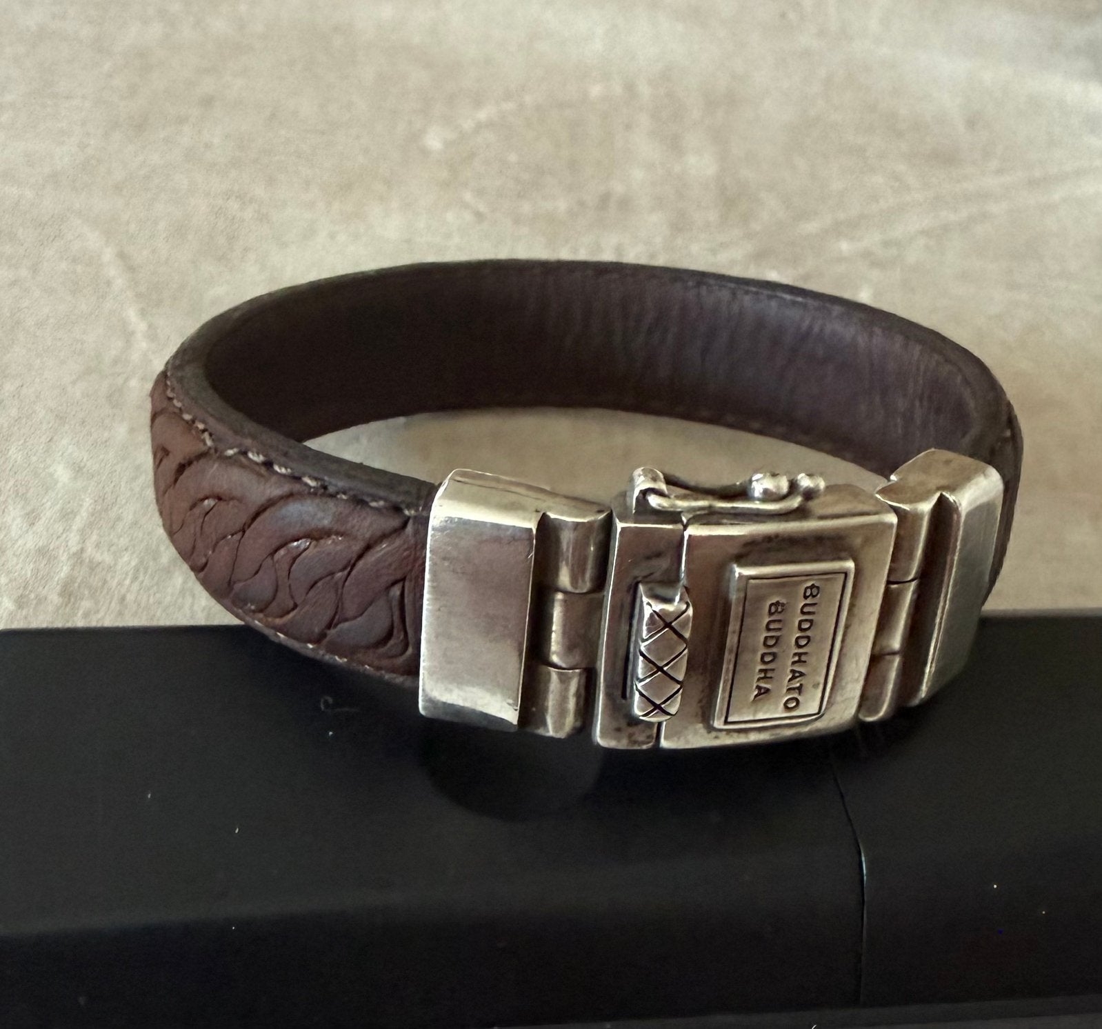 Buddha to Buddha, Ophalen of Verzenden, Gebruikt, Bruin, Zilver