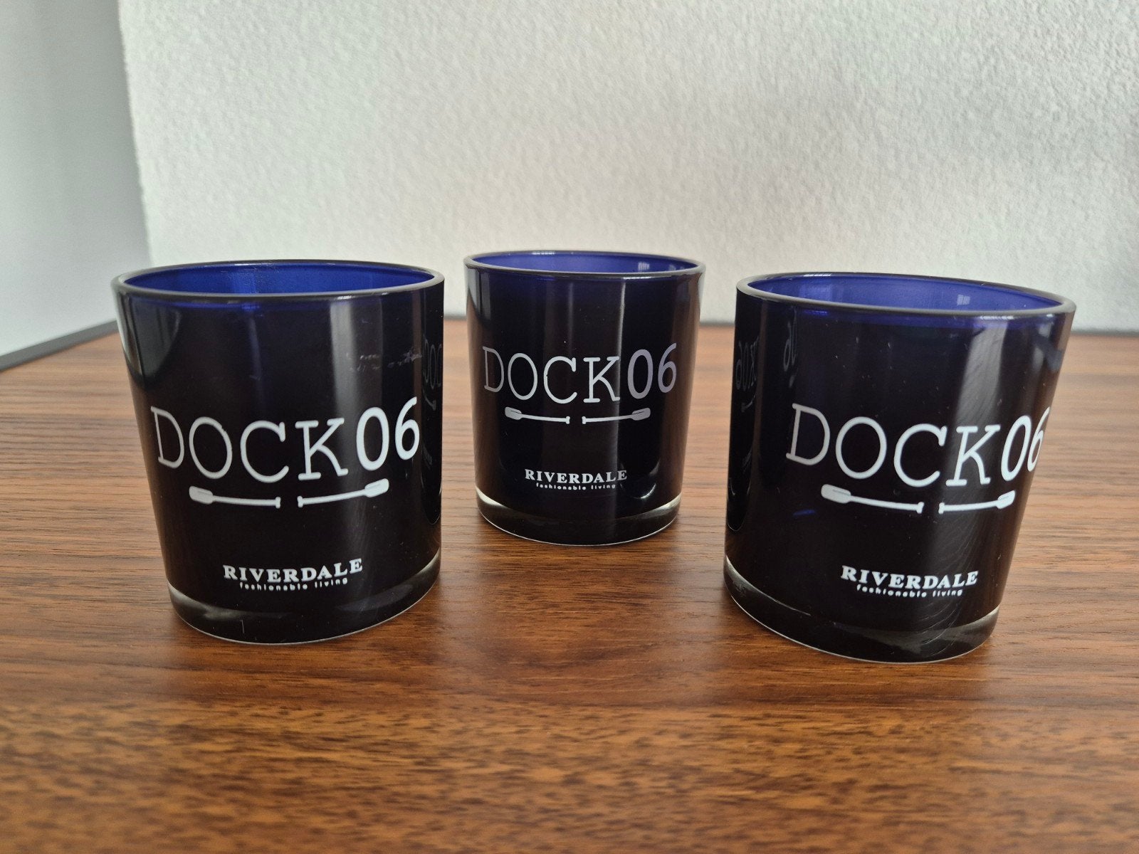 3 blauwe glaasjes Riverdale Dock06, Blauw, Mediterraans, Ophalen of Verzenden, Zo goed als nieuw