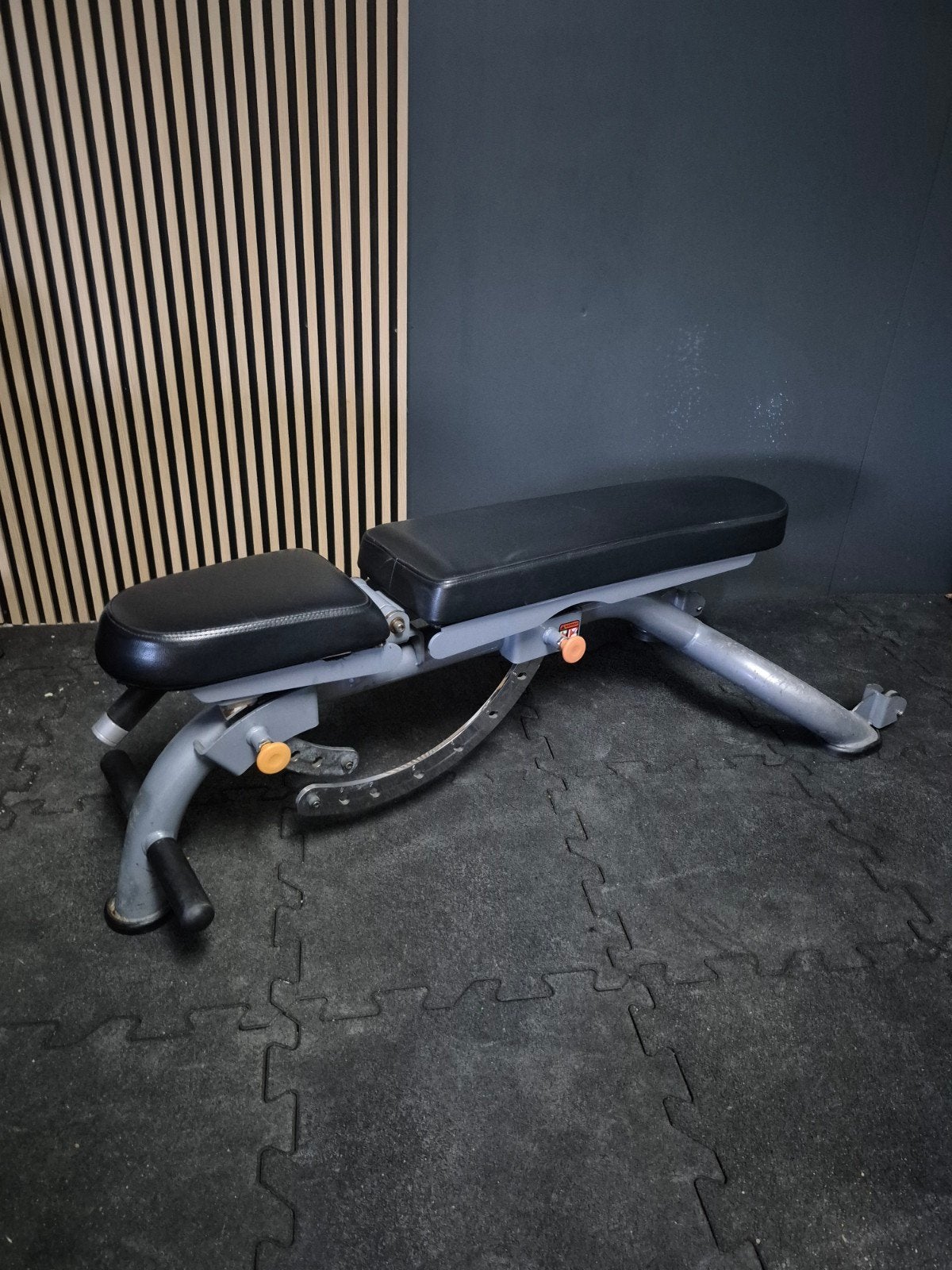 Matrix adjustable bench, Ophalen of Verzenden, Gebruikt, Fitnessbank