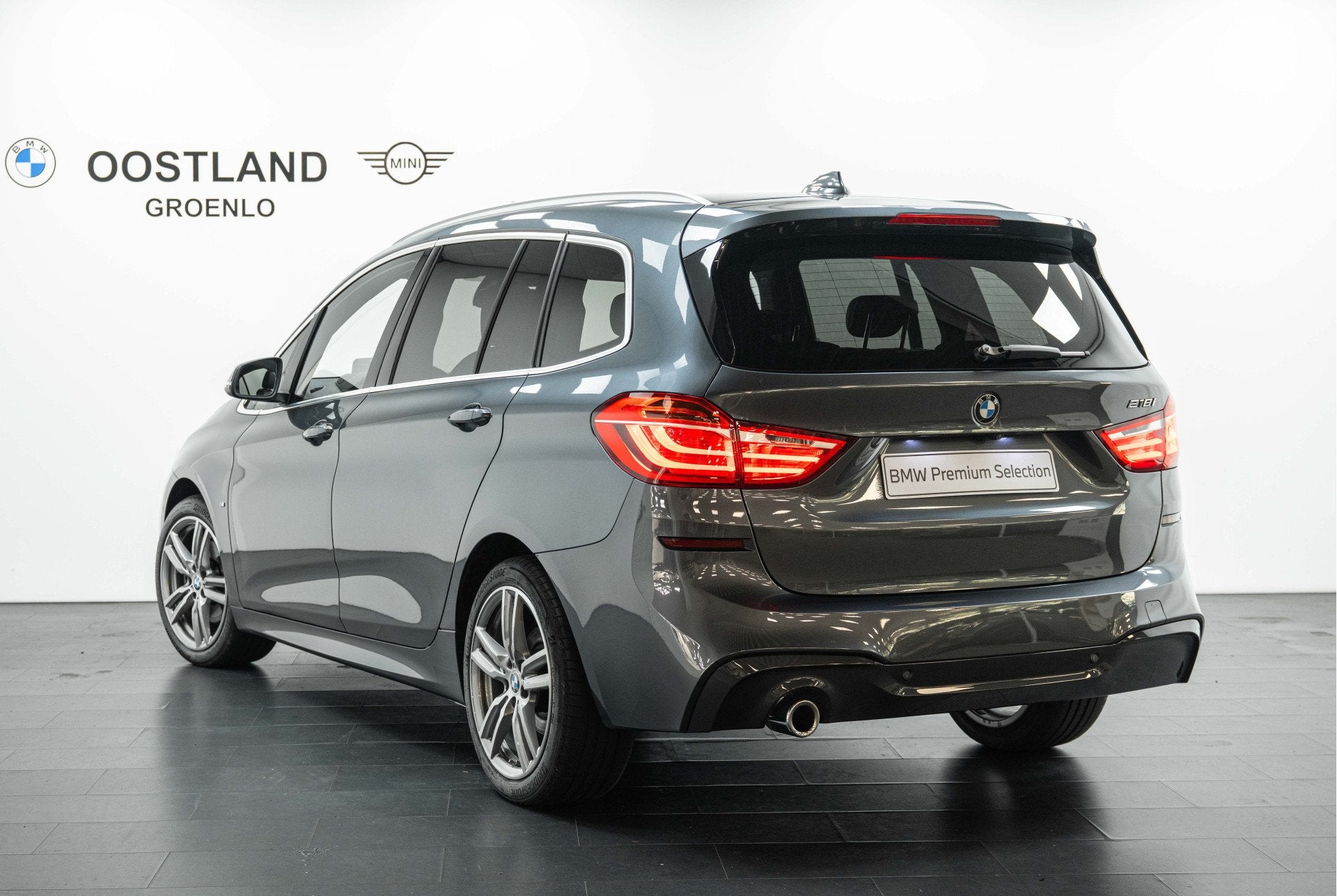 BMW 2 Serie Gran Tourer 218i 7p. High Executive M Sport Auto, Auto's, Dealer onderhouden, 7 stoelen, 19 km/l, 1470 kg