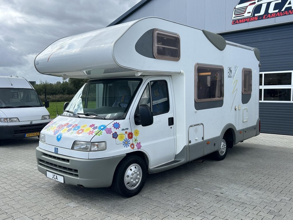 Foto 7 van Knaus Sun Traveller 605MF 6-Persoons Fiat Ducato 2.8JTD