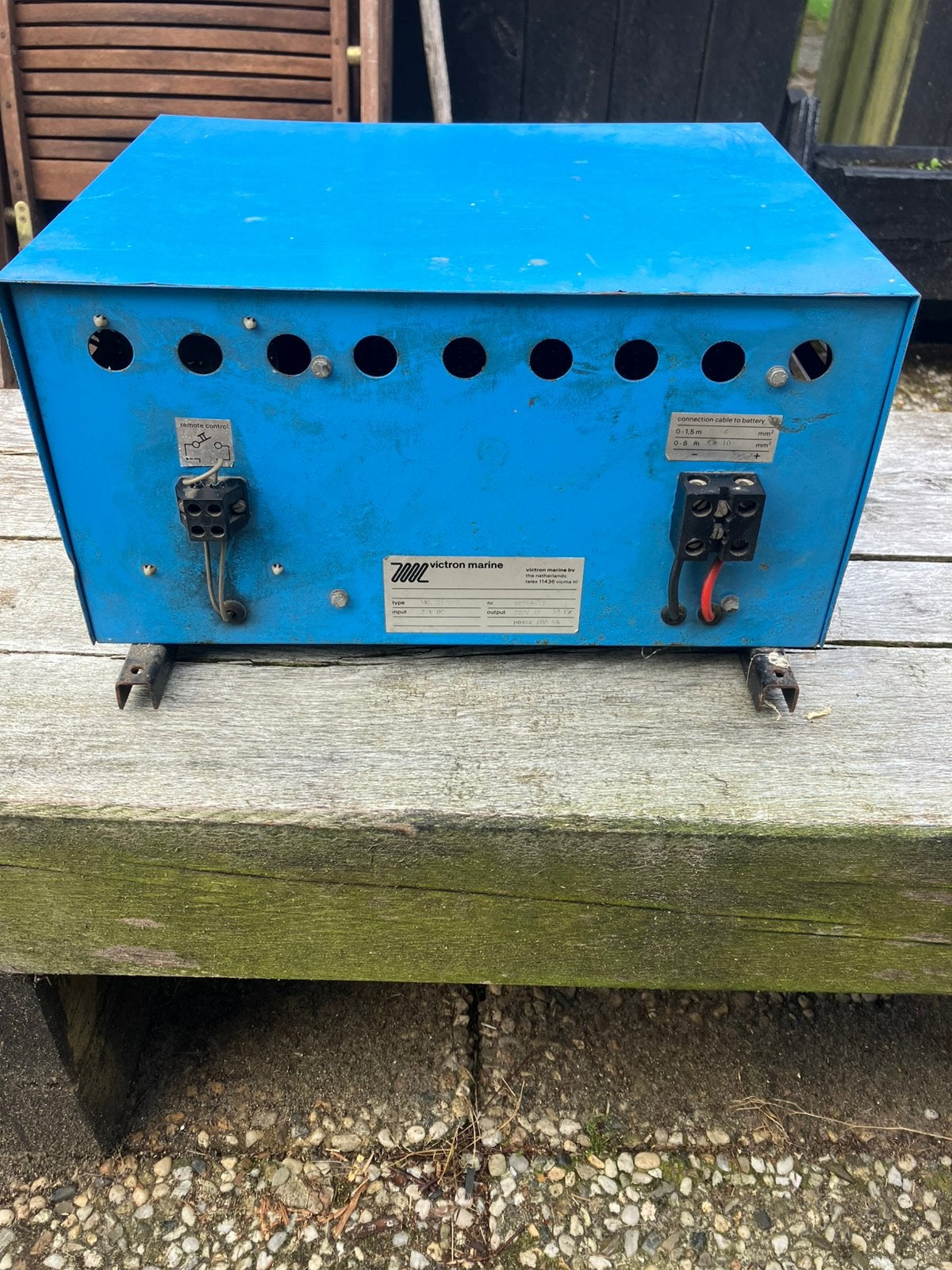 Omvormer Victron 24V naar 220 V, Ophalen, Elektra en Verlichting, Zeilboot of Motorboot