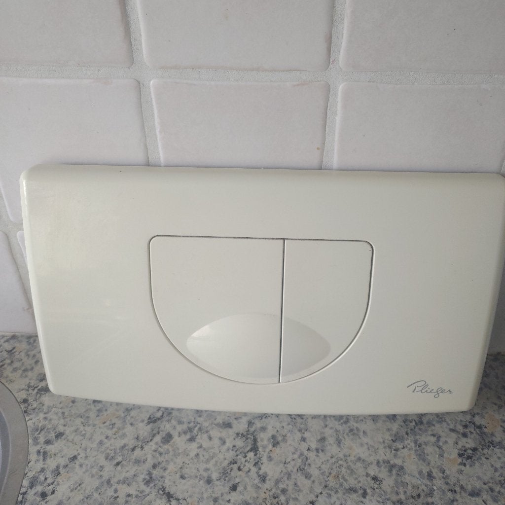 Pflieger drukpaneel toilet, Ophalen, Gebruikt, Toilet