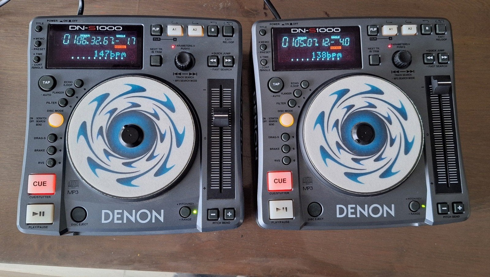 2 Denon DN-S1000 digitale multiplayer decks, Ophalen of Verzenden, Zo goed als nieuw, Dj-set, Denon