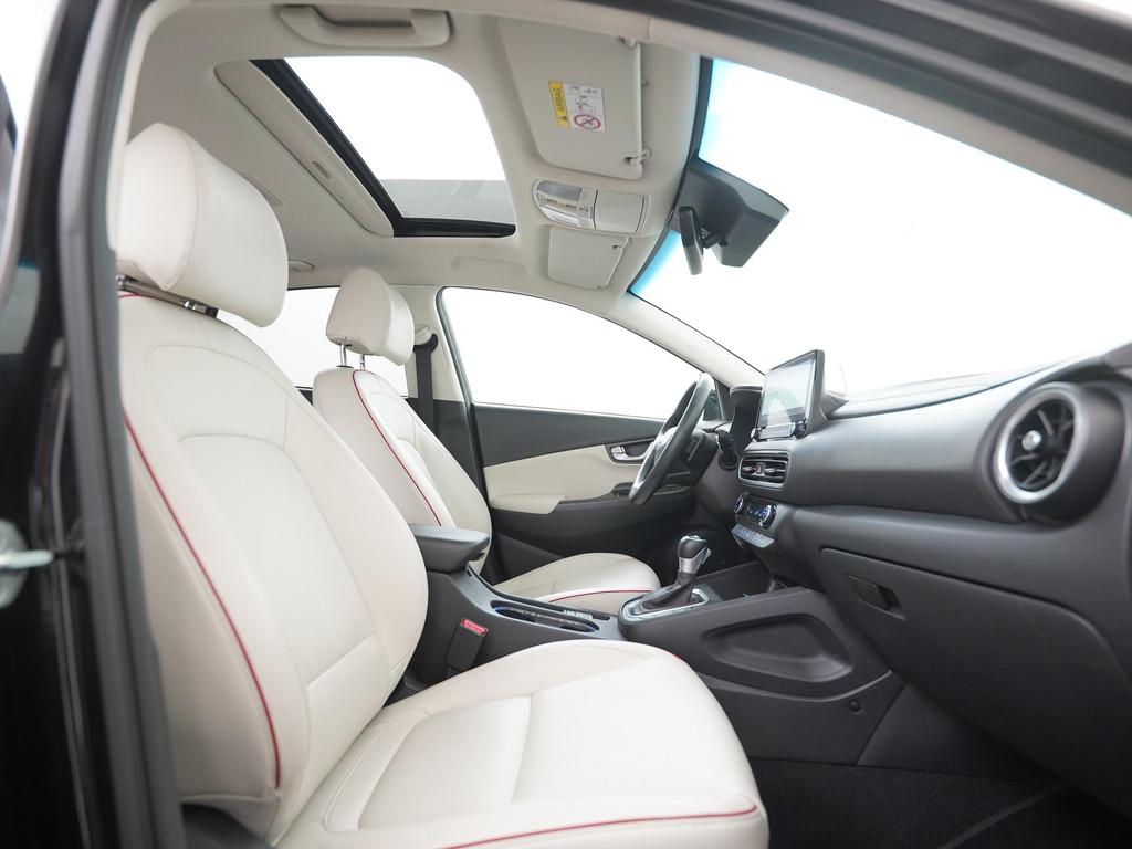 Hyundai Kona 1.6 GDI HEV Premium Sky | Schuifdak | Head Up |, 12 maanden, Gebruikt, Euro 6, SUV of Terreinwagen