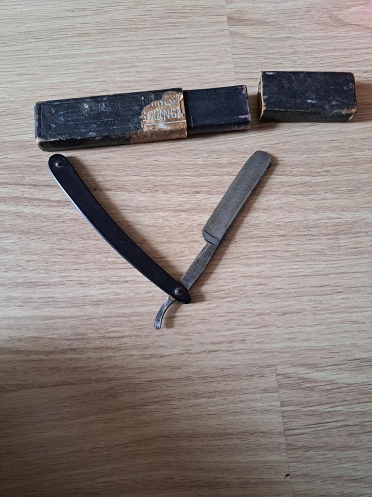 Scheermes ,vintage ,solingen, Antiek en Kunst, Ophalen