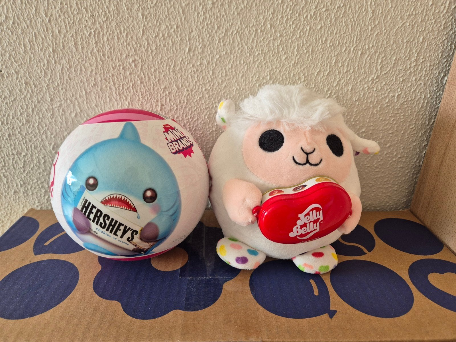 Zuru Snackles Mini Lam, Kinderen en Baby's, Speelgoed | Knuffels en Pluche, Overige merken, Overige karakters, Overige typen, Nieuw