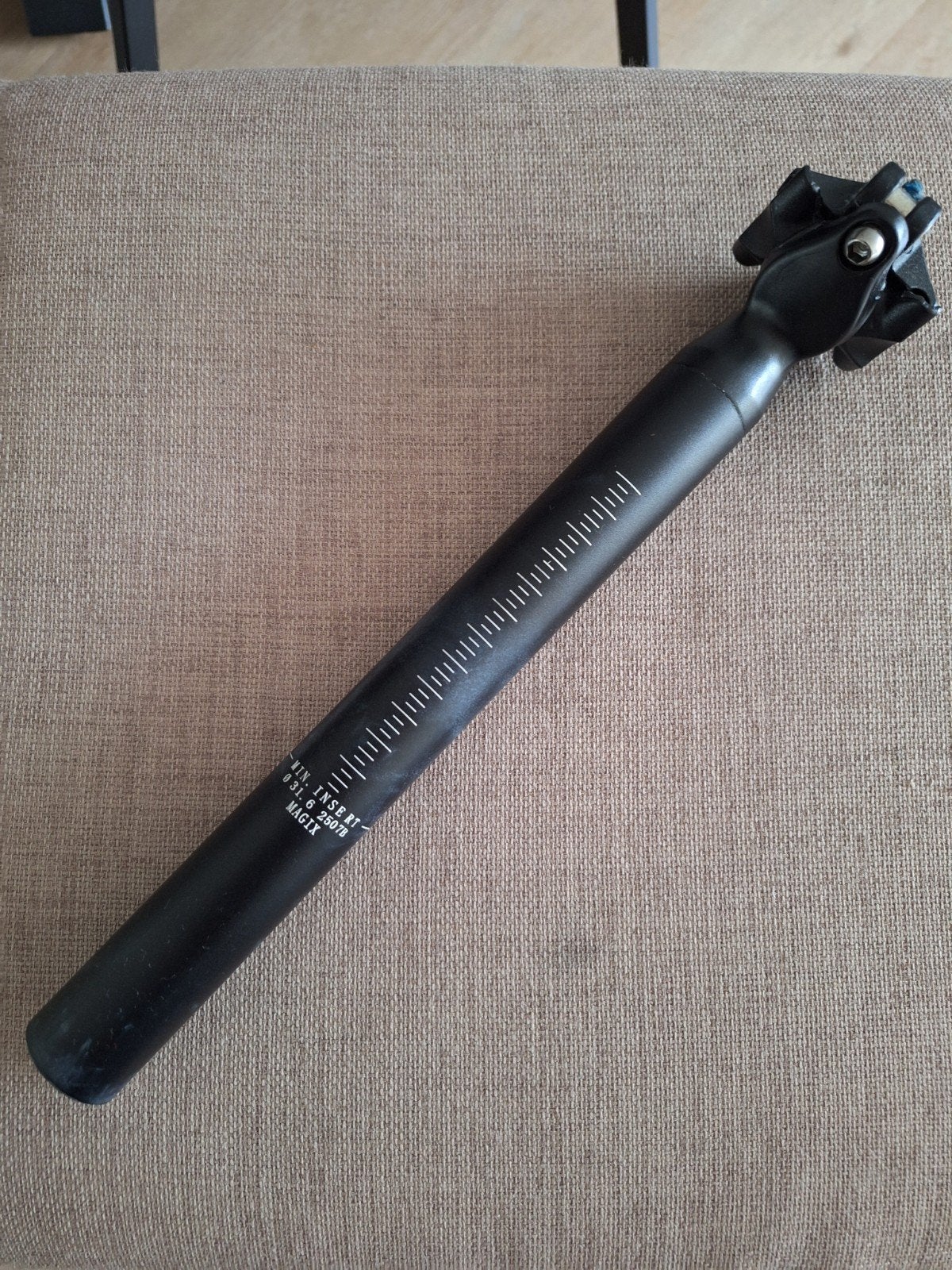 Zadelpen MAGIX 31.6 mm - Zo goed als nieuw, Ophalen, Mountainbike, Zo goed als nieuw, MAGIX
