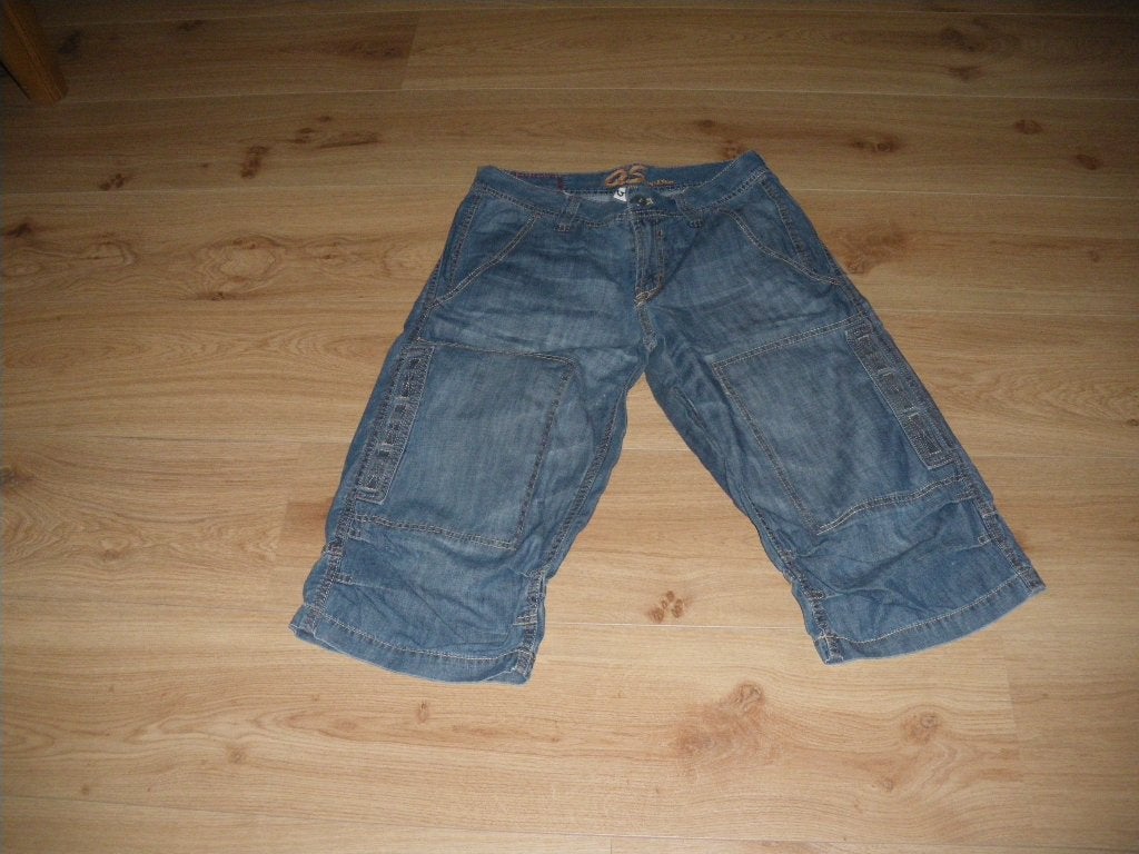 mooie korte spijkerbroek merk qs maat 29, Ophalen of Verzenden, Zo goed als nieuw, Blauw, W32 (confectie 46) of kleiner