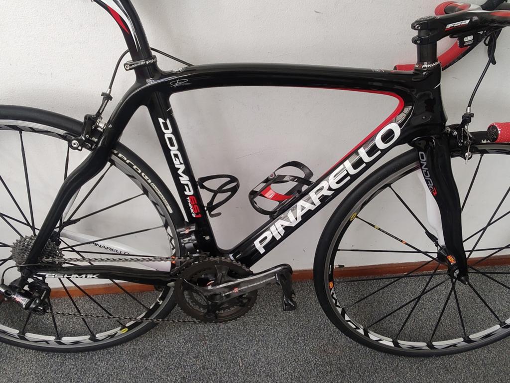 Originele Pinarello Dogma met de beste onderdelen, Cimelli, Carbon, Zo goed als nieuw, Meer dan 20 versnellingen, 53 tot 57 cm