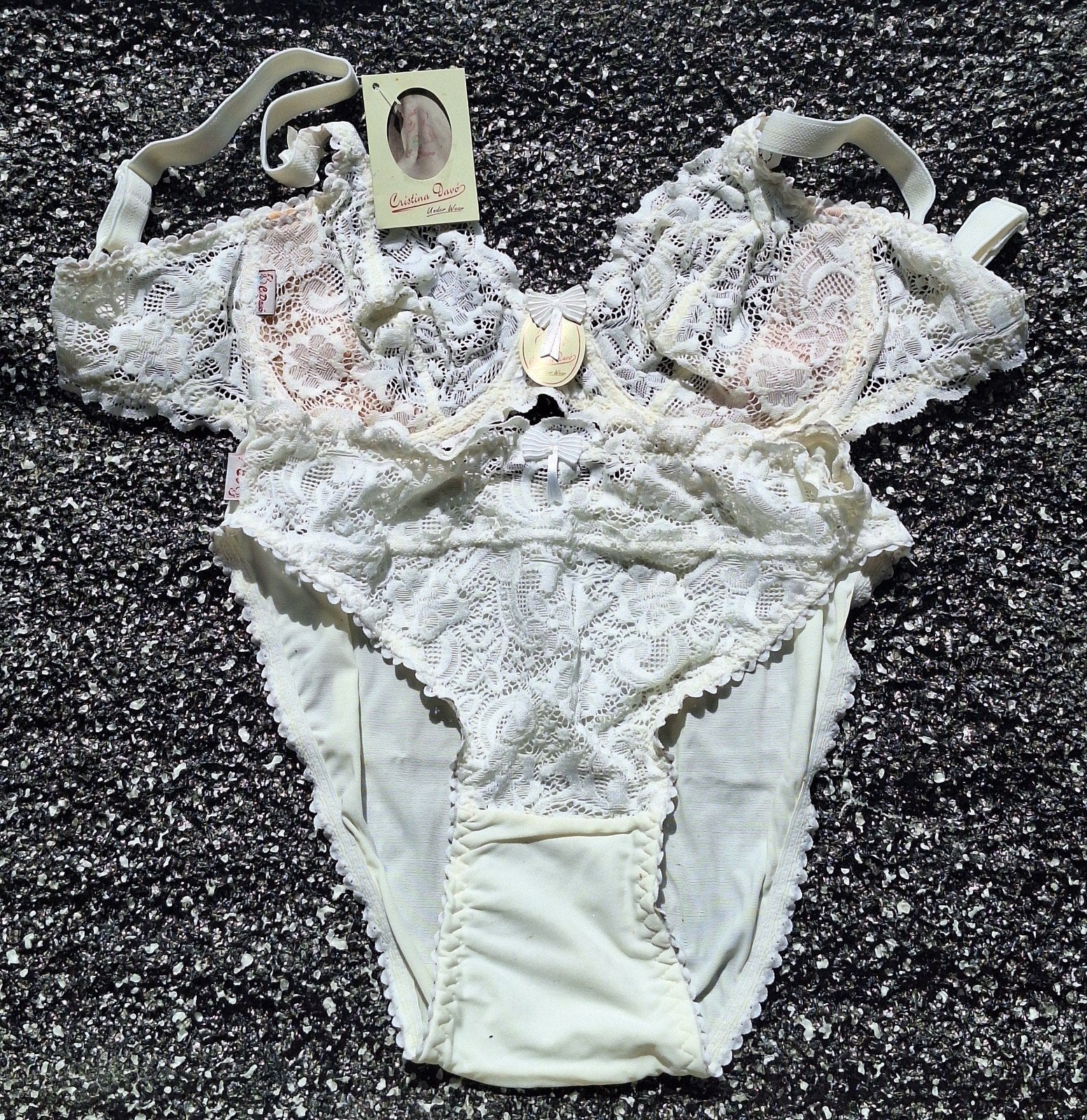 Nieuw wit romantisch setje van Christina Davó, Kleding | Dames, Ondergoed en Lingerie, Verzenden, Wit