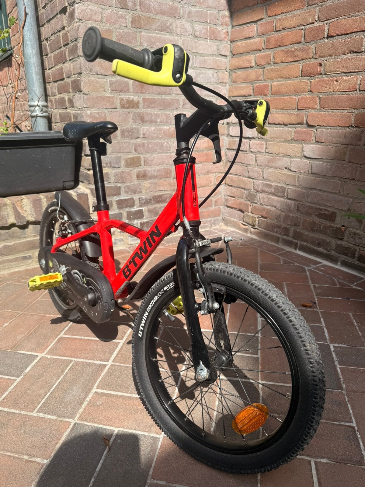 Kinderfiets 16 inch BTWIN- In zeer goede staat!, Fietsen en Brommers, Fietsen | Kinderfietsjes, Ophalen