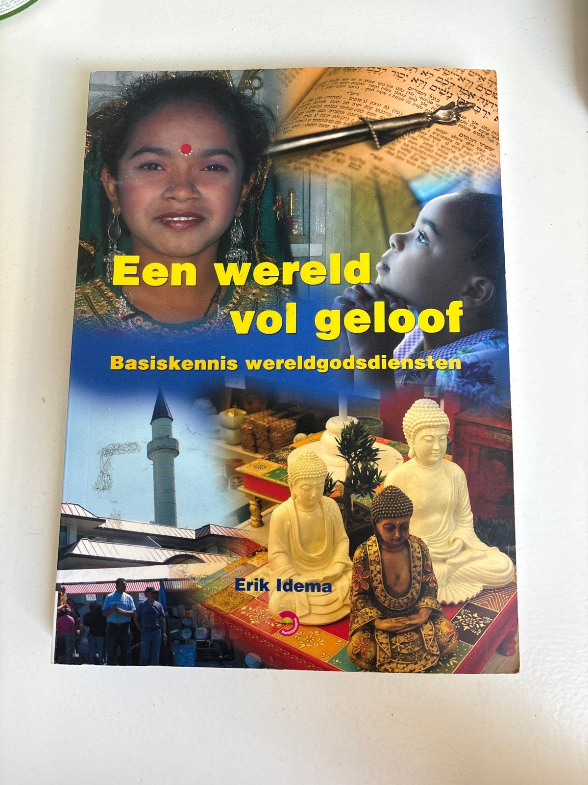 Erik Idema - Een wereld vol geloof, Ophalen of Verzenden, Gelezen, Erik Idema