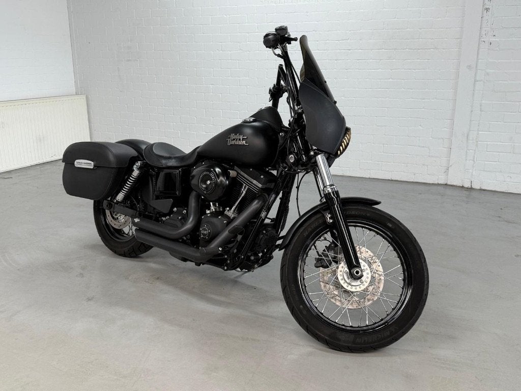 Harley-Davidson Dyna Street Bob - 2015 - Lage km stand, 2 cilinders, 1690 cc, Gebruikt, Particulier