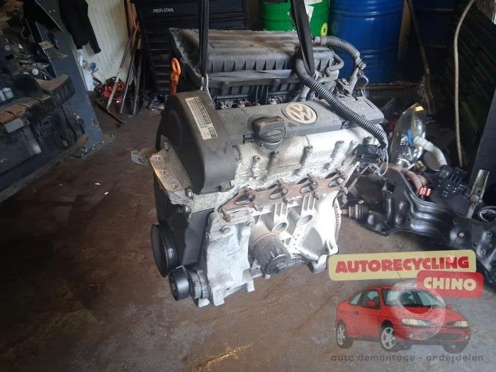 Motor van een Volkswagen Polo, Ophalen, Gebruikt, -, Volkswagen