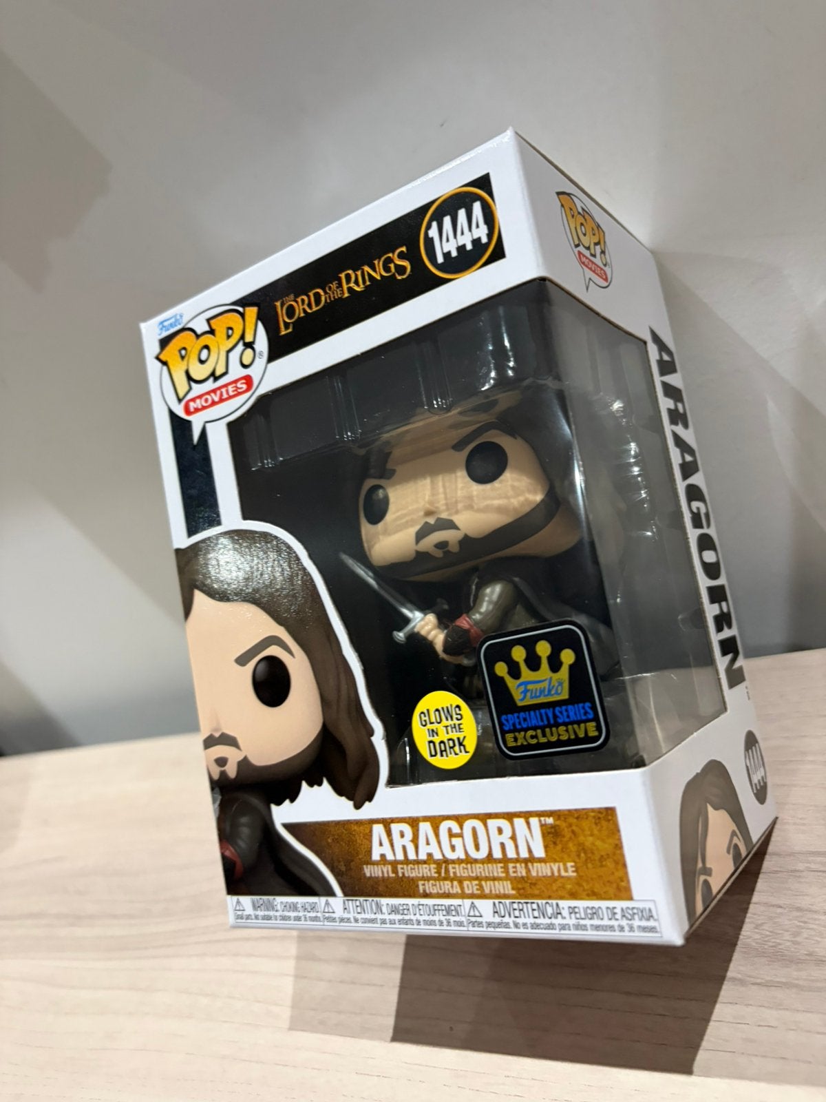 Funko Pop! Aragorn 1444 The Lord of the Rings Glow specialty, Funko Europe, Ophalen of Verzenden, Zo goed als nieuw, 4th floor, 1 Queen Caroline St, London W6 9YN, Verenigd Koninkrijk