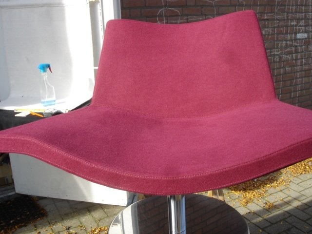 Design lounge stoel HERO van Atelier Deberenn, Ophalen, Gebruikt, 75 tot 100 cm, Stof