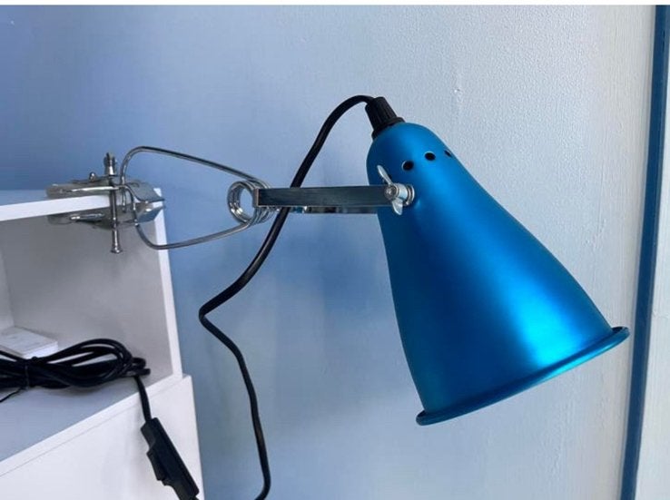Vintage Ikea FAS klemlamp metalic blue aluminium 90er jaren, Huis en Inrichting, Lampen | Tafellampen, Ophalen of Verzenden, Zo goed als nieuw