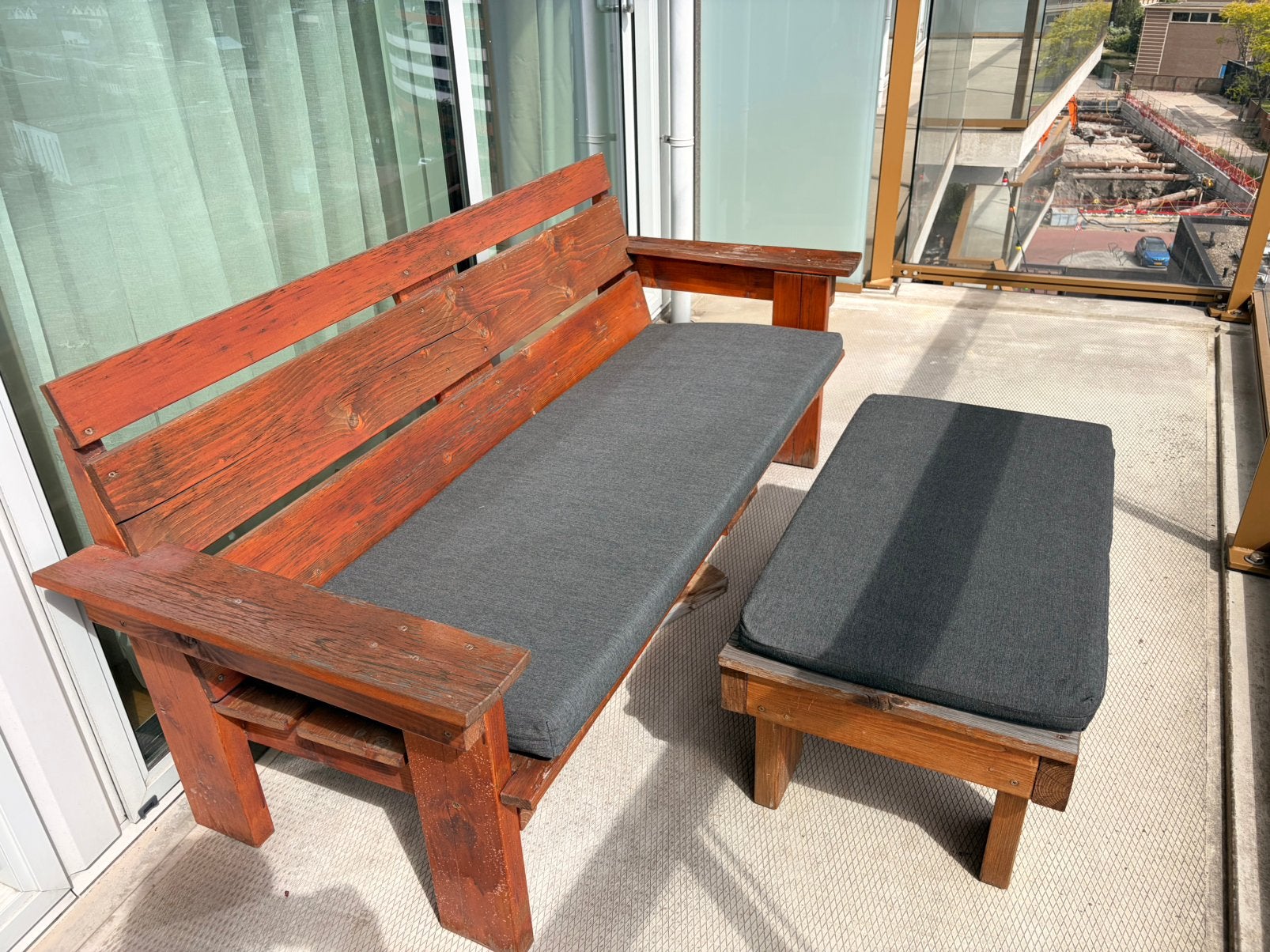 Balkon tuinbank hout met kussens and legrest, Ophalen, Gebruikt, Hout