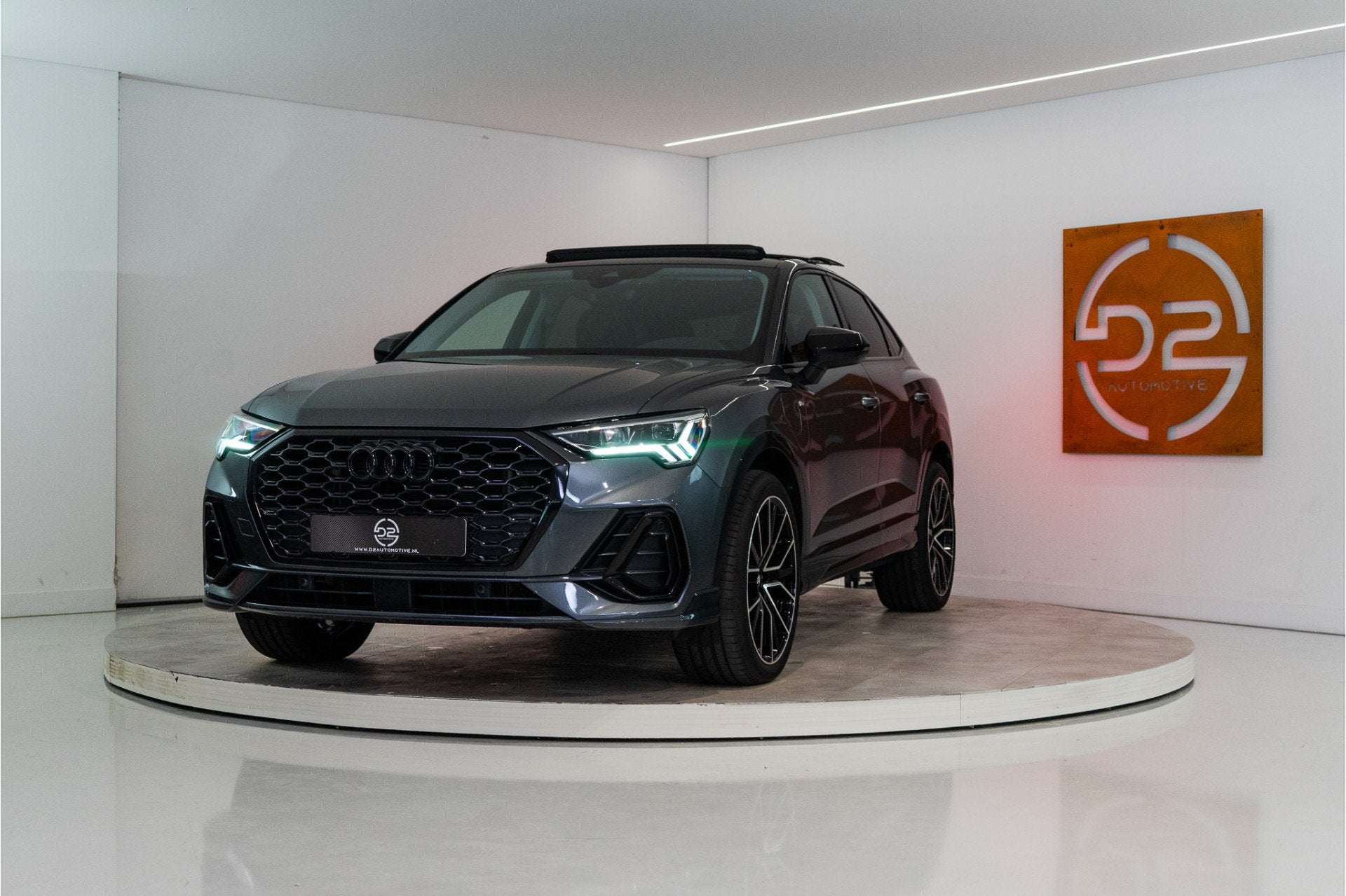 Audi Q3 Sportback 45 TFSI e Edition 245PK | Pano | Sfeer | S, Gebruikt, Zwart, Leder en Stof, 245 pk
