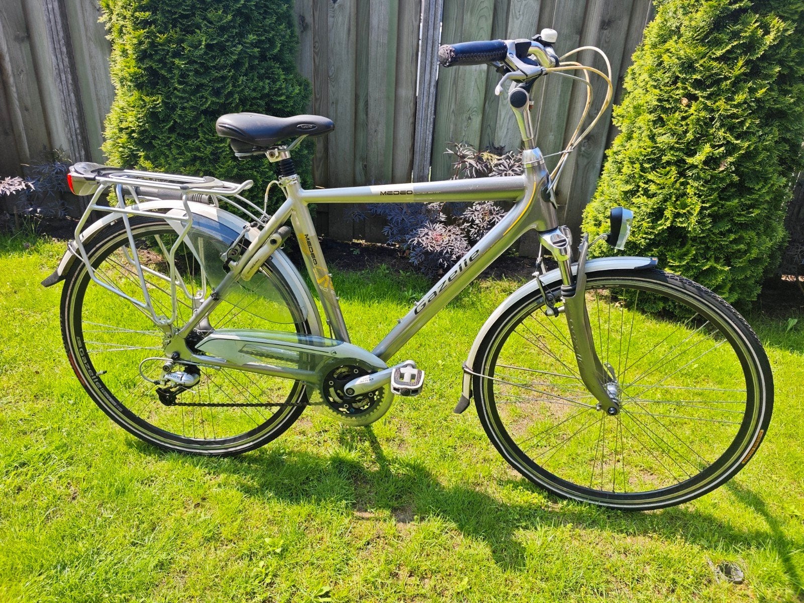 Mooie Gazelle medeo limited edition herenfiets 53-57cm 24V, Fietsen en Brommers, Fietsen | Heren | Herenfietsen, Zo goed als nieuw