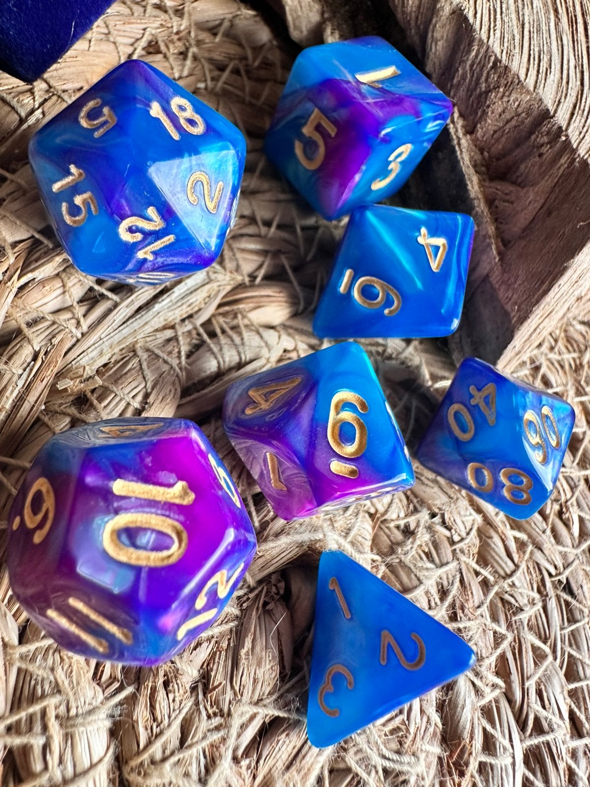 DND dice / blauw - paars / dobbelstenen / RPG / D&D / Nieuw, Hobby en Vrije tijd, Wargaming, Ophalen of Verzenden, Nieuw