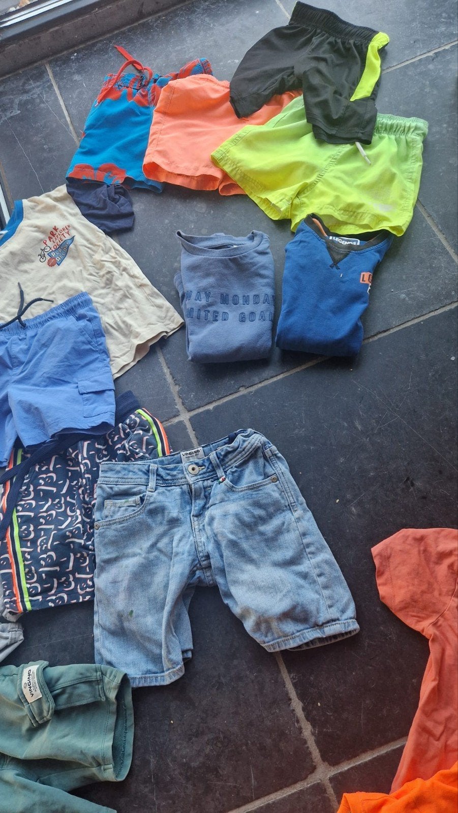 Kledingpakket Jongens Maat 110/116 - Zomerkleding, Kinderen en Baby's, Kinderkleding | Kinder-kledingpakketten, Ophalen of Verzenden