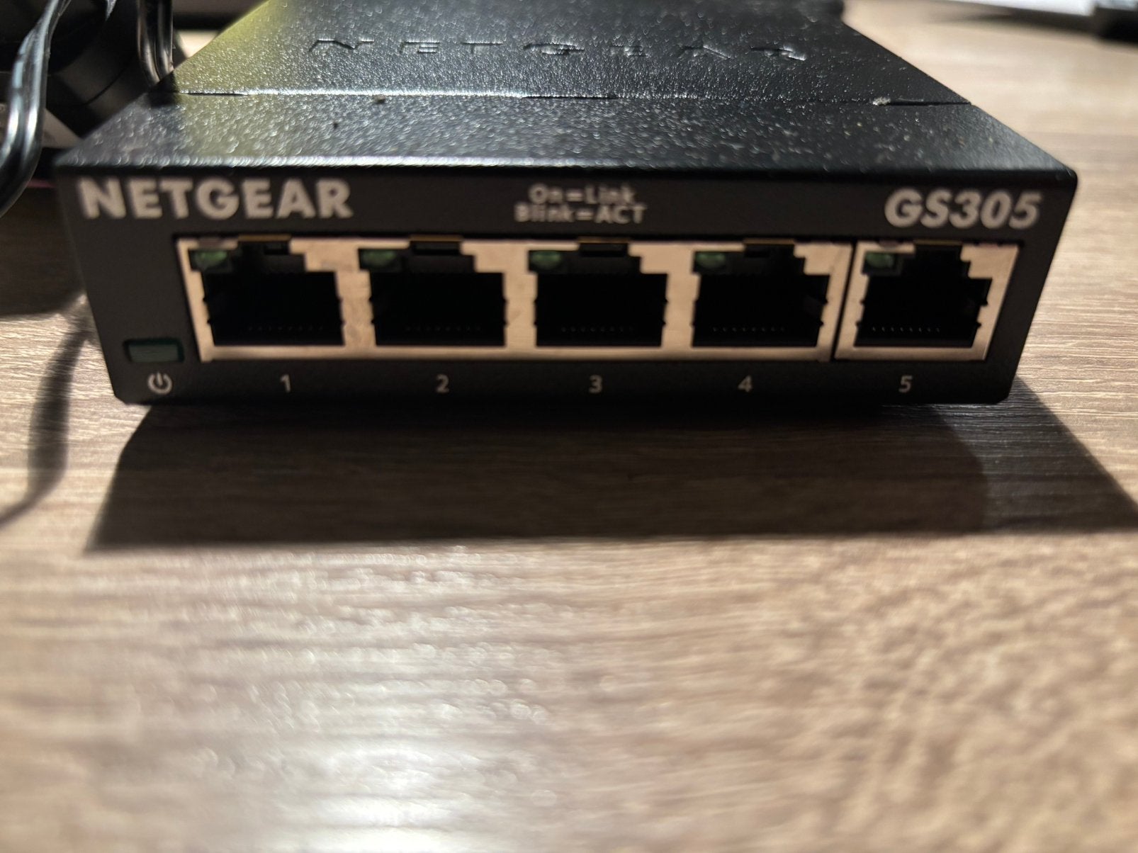 Netgear gs305 5poorten 1GBps, Ophalen of Verzenden, Zo goed als nieuw