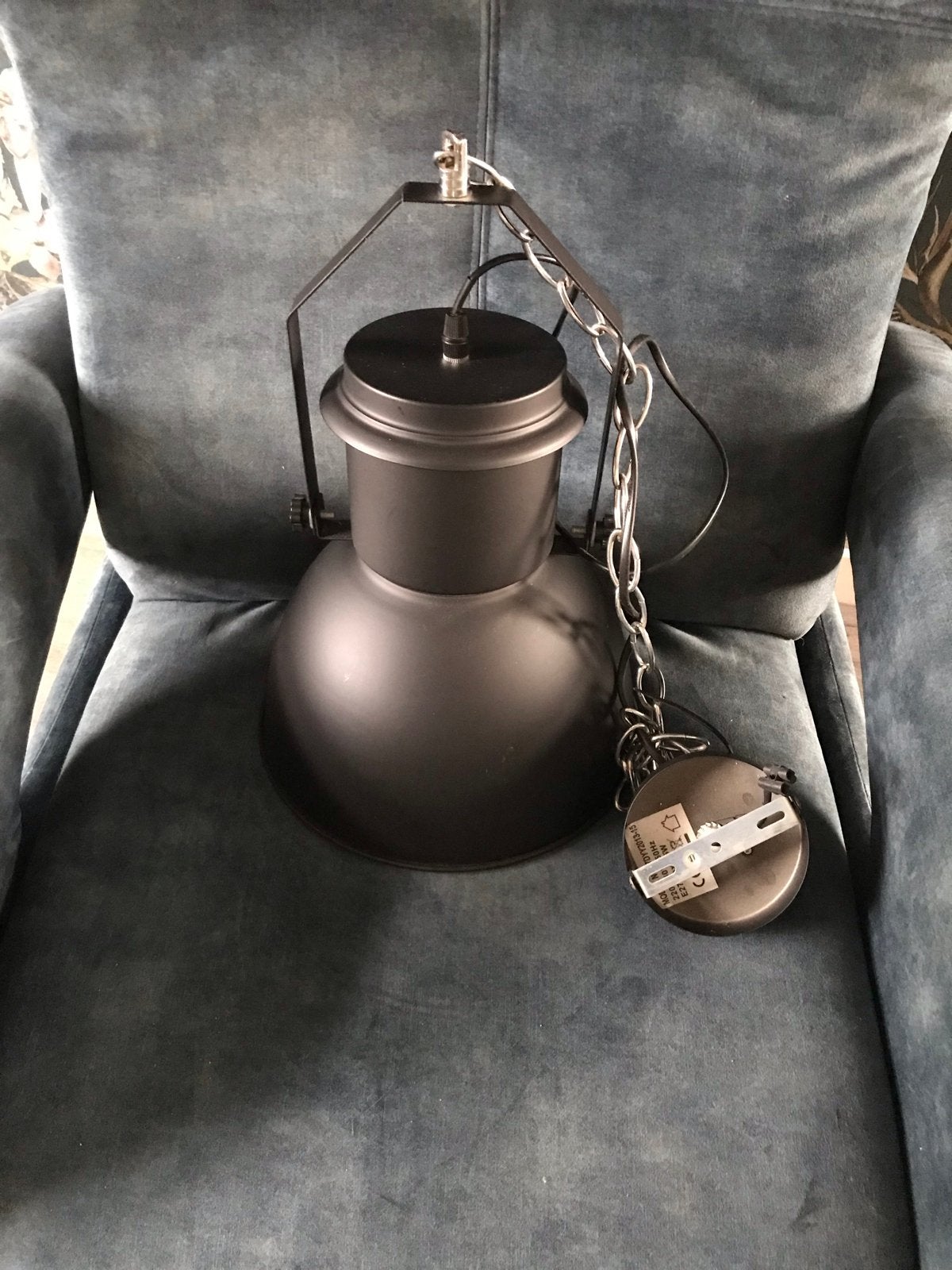 Industriële hanglamp - Zwart metaal met kleine lakbeschadigi, Ophalen, Gebruikt, Metaal, E27 (groot)