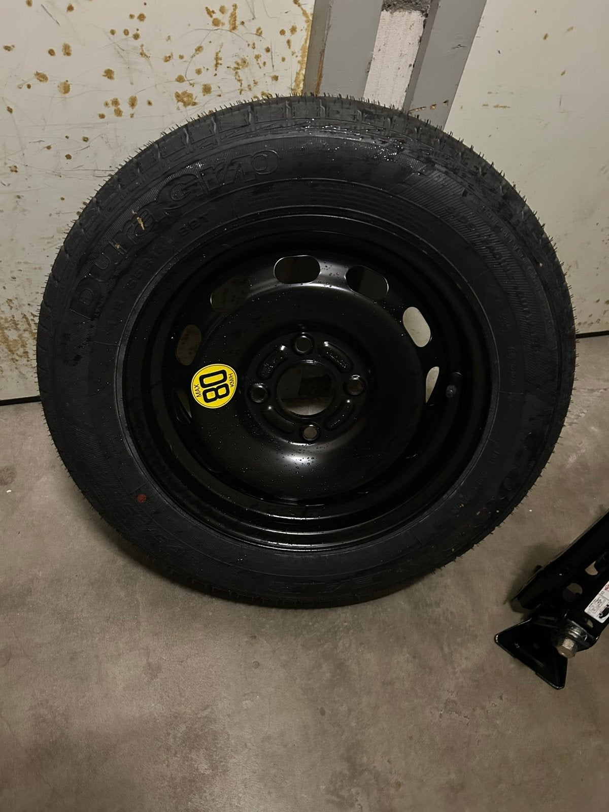 Reservewiel Ford Fiesta, Bandenmaat 175/65R14, Ophalen