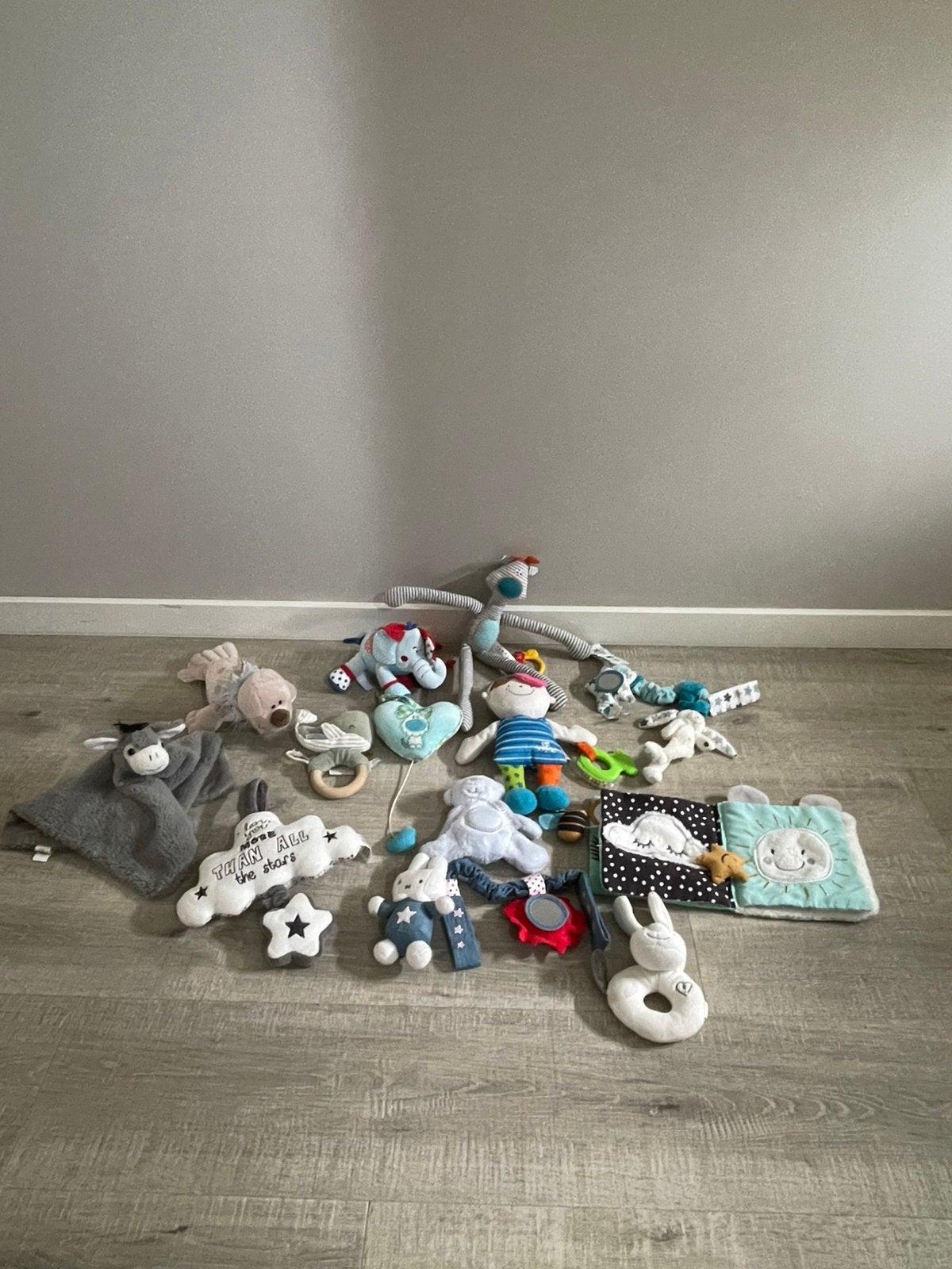 Knuffels jongen baby prenatal , tiamo , nijntje,little dutch, Ophalen of Verzenden, Zo goed als nieuw, Overige typen