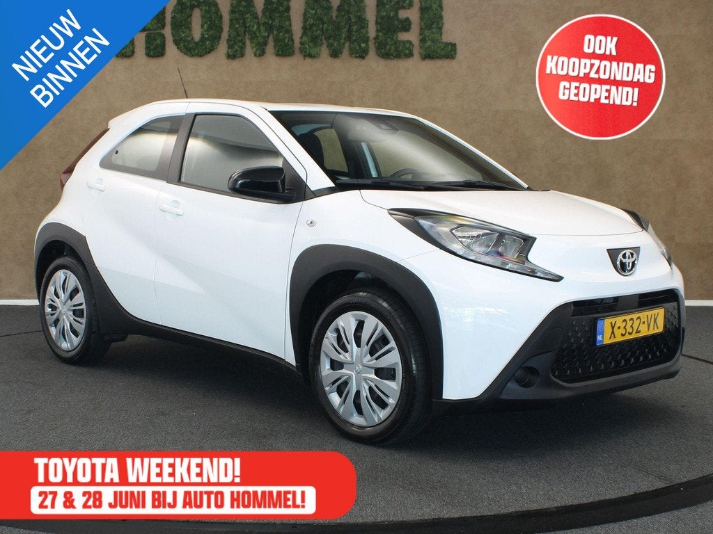 Toyota Aygo X 1.0 VVT-i MT Play - ORIGINEEL NEDERLANDSE AUTO, Auto's, Toyota, Stof, Gebruikt, 920 kg, 4 stoelen