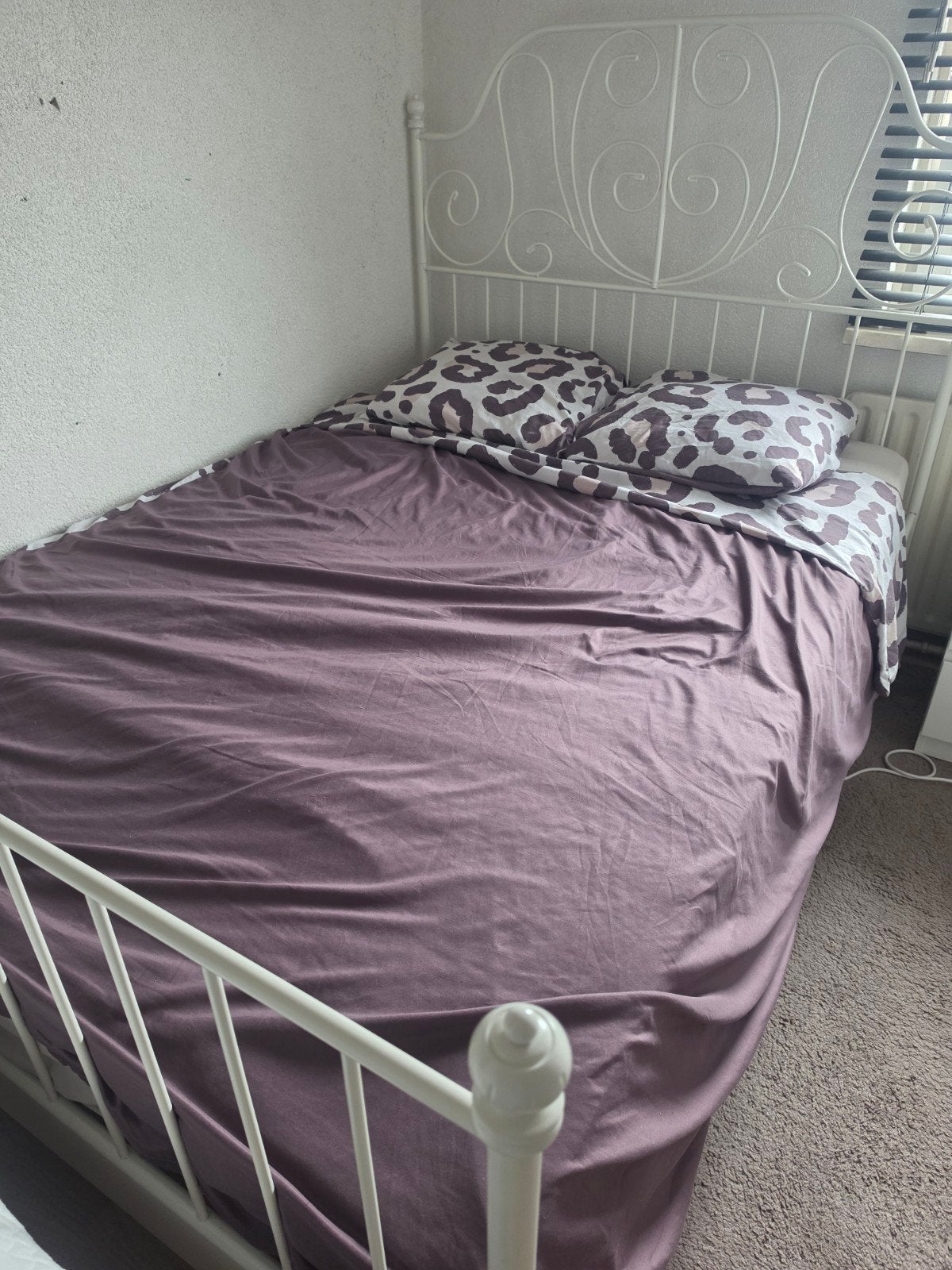 Wit metalen bedframe - 140x200 cm, Gebruikt, Wit, Tweepersoons, 200 cm