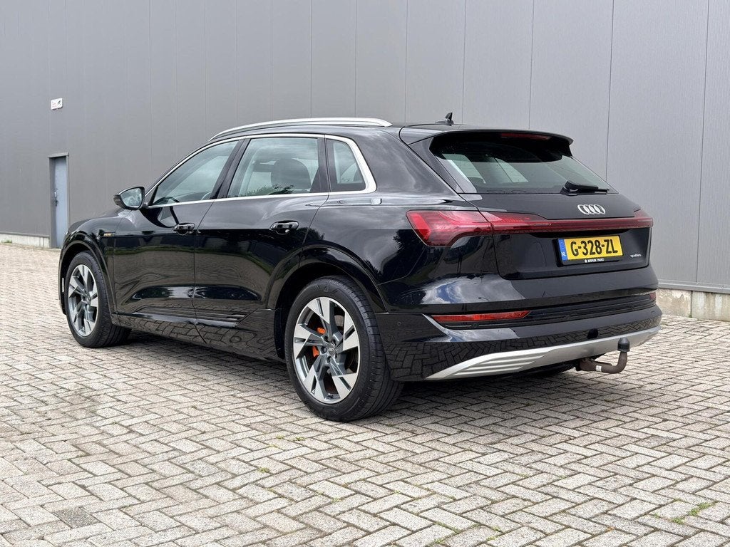 Audi e-tron e-tron 50 quattro Launch edition 71 kWh, Auto's, Audi, Automaat, 300 km, Met garantie (alle), Zwart