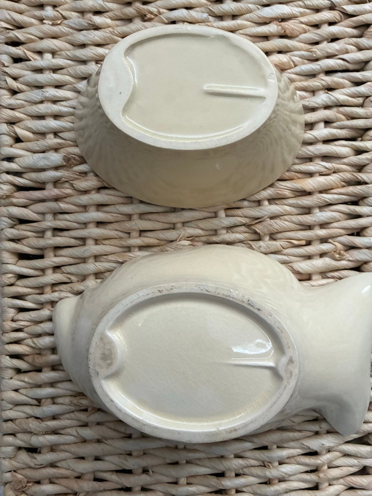 Set van 2 vintage puddingvormen - vis en fruit, Huis en Inrichting, Beige, Ophalen of Verzenden, Steen/keramiek, Overige typen