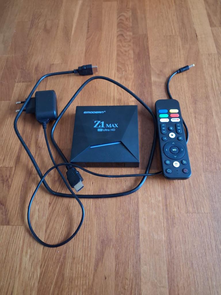 Z1 max 8k Ultra HD, Ophalen, Zo goed als nieuw